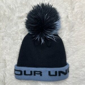 Under Armour Winter Hat Black & Blue Size 3-4 Years